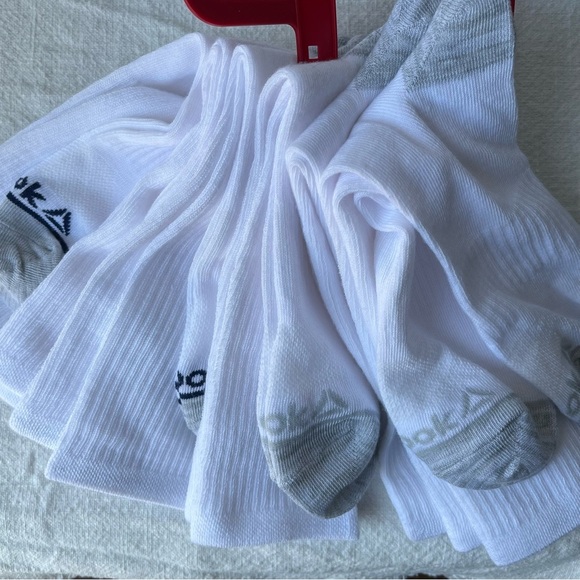 NWT Reebok Socks - Picture 1 of 3